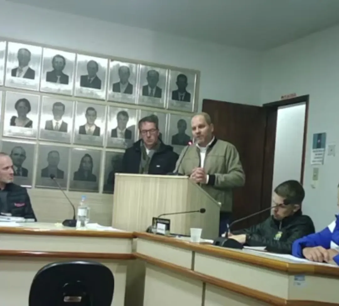 Prefeito Joãozinho Sehnem apresenta vantagens do CISA à Câmara de Vereadores de São José do Inhacorá