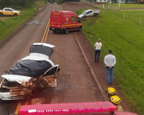 COLISÃO FRONTAL DEIXA UMA VÍTIMA FATAL NA RS-342, EM INDEPENDÊNCIA NA MANHÃ DESTE SÁBADO