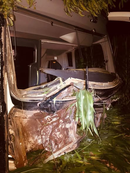 ÔNIBUS DA OURO E PRATA SE ENVOLVE EM ACIDENTE COM CARRO E MOTORISTA MORRE, EM NONOAI