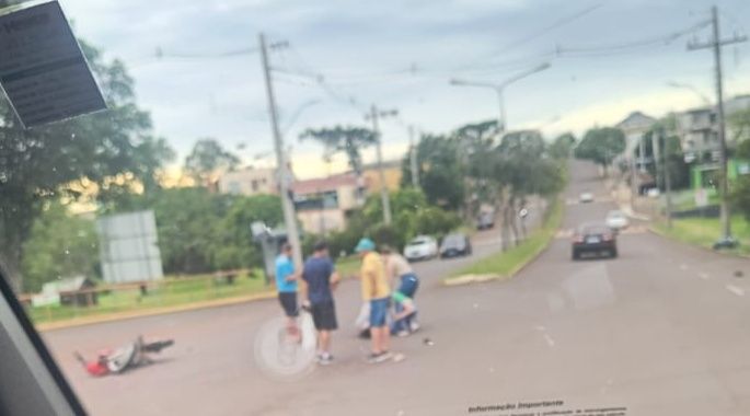 Homem fica ferido em acidente de trânsito na Avenida Ijuí, em Três Passos