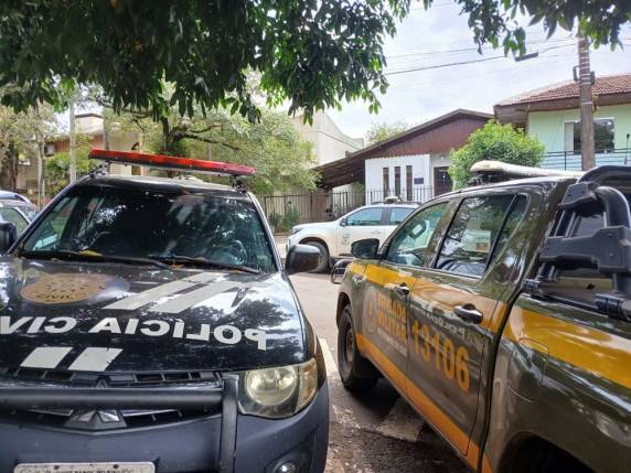 Autor de feminicídio se apresenta à Polícia Civil em Santa Rosa