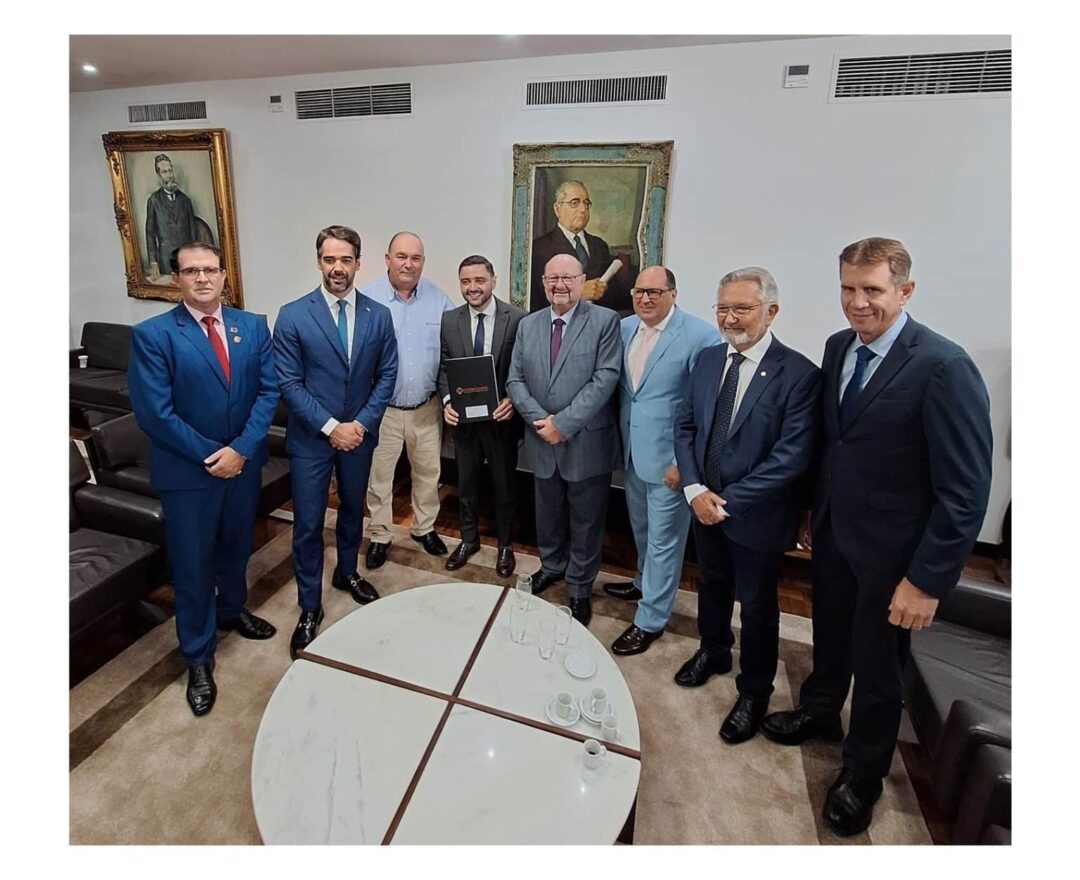 Vice-governador recebe convite oficial para a ExpoAgro Cotricampo 10 anos