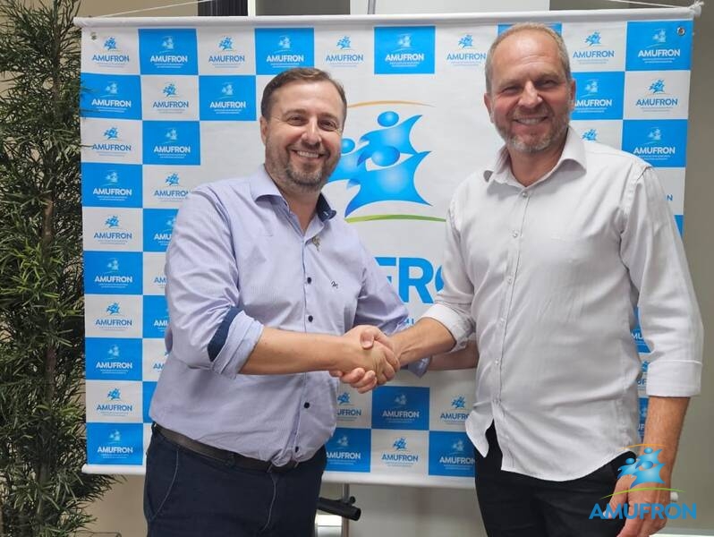 Prefeito Júlio Mattiazzi ira substituir Joãozinho Sehnem na presidencia da AMUFRON