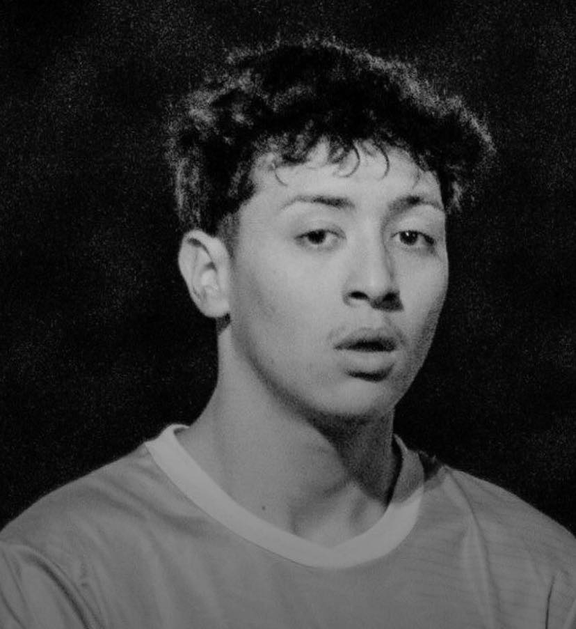 LUTO EM SC: Adolescente de 16 anos morre após choque elétrico dentro de açude