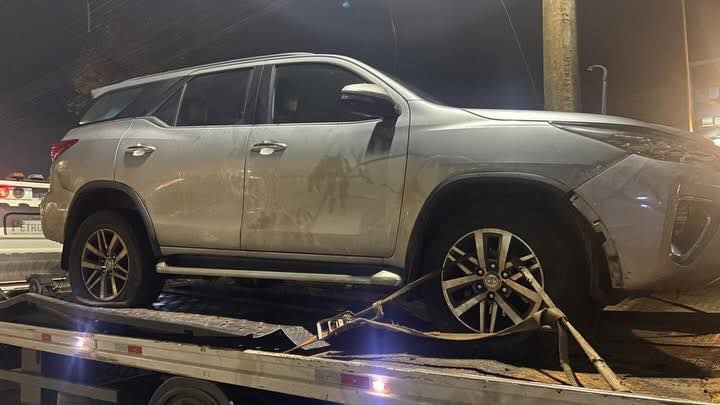 Integrante da quadrilha das Hilux troca tiro com a polícia e acaba preso após perseguição em Passo Fundo
