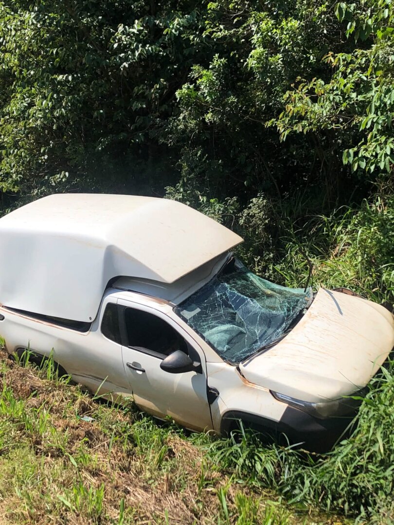🚨 ACIDENTE ENVOLVE CAMINHÃO E CAMIONETA NO TREVO DA SULINA, EM SANTA ROSA