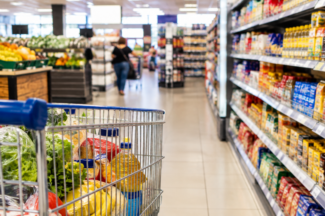 Supermercados do RS avaliam fechar aos domingos diante de mudanças na jornada de trabalho